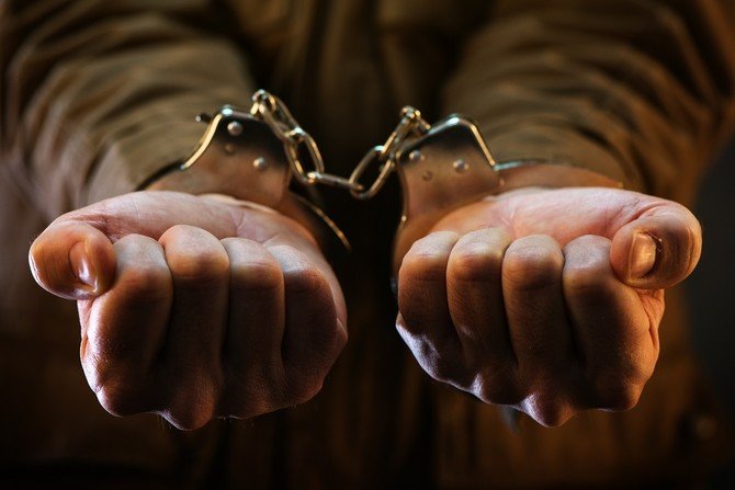 Read more about the article बीजेपी नेता राजन अंगुराल ने जालंधर में पुलिस अधिकारियों के सामने किया आत्मसमर्पण