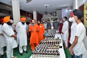 Read more about the article दिव्य ज्योति जाग्रति संस्थान आश्रम रयिया शाखा अमृतसर में किया गया विशाल आयुर्वेद कैंप का आयोजन