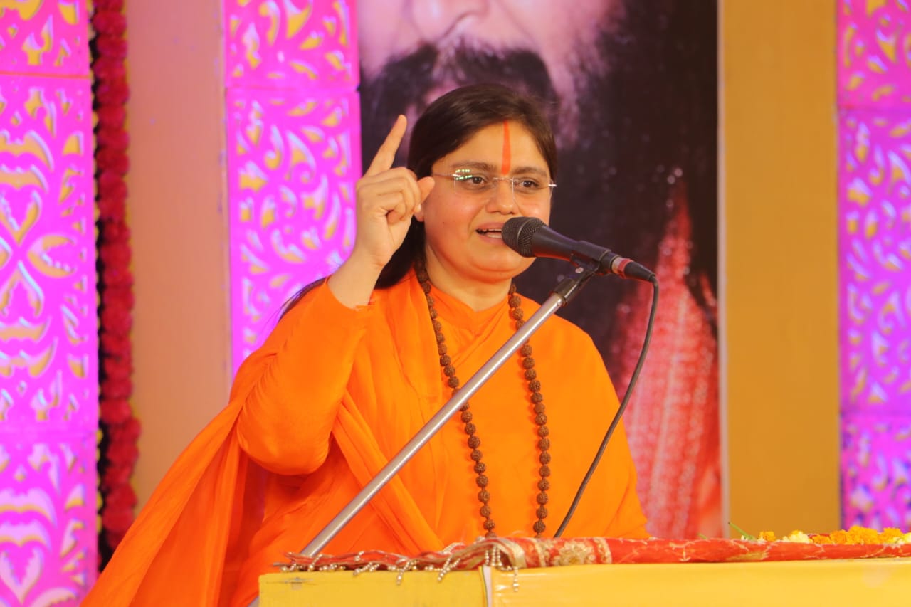 You are currently viewing दिव्य ज्योति जाग्रति संस्थान एवं श्री राम मंदिर प्रबंधक कमेटी अहियापुर द्वार श्री राम कथा का आयोजन श्री राम मंदिर के प्रांगण अहियापुर उड़मुड़ टांडा में