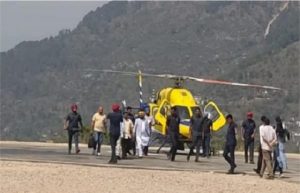 Read more about the article अकाली दल ने केजरीवाल व भगवंत मान की हैलीकाप्टर यात्रा को लेकर उठाया सवाल