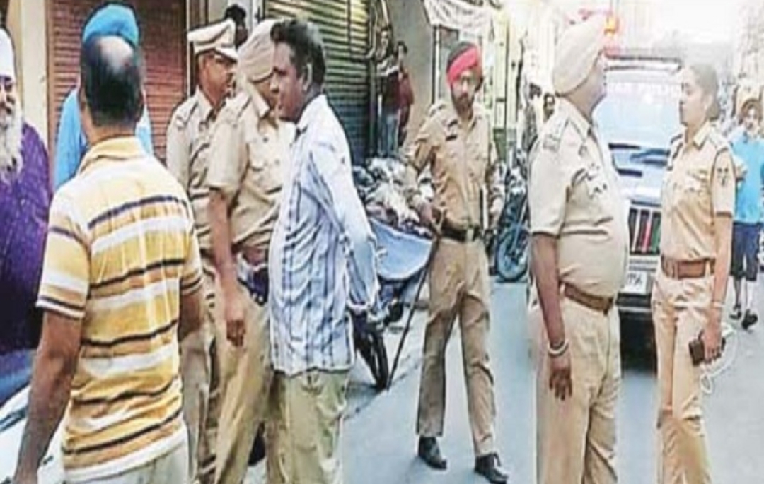 You are currently viewing जालन्धर में छत पर पानी की टंकी के पास बच्ची का मिला शव, फैली सनसनी