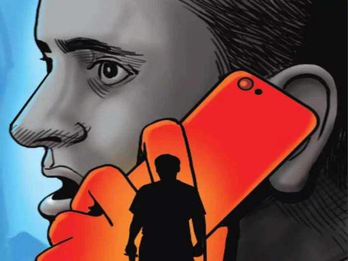 Read more about the article थानेदार के तबादले के लिए आप नेता ने मांगी रिश्वत, ऑडियो वायरल, पार्टी ने किया बाहर