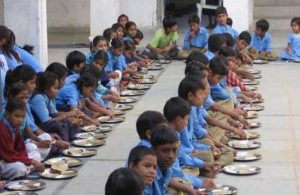 Read more about the article स्कूलों में बंद हो सकता है मिड-डे मील, जानें क्या है कारण