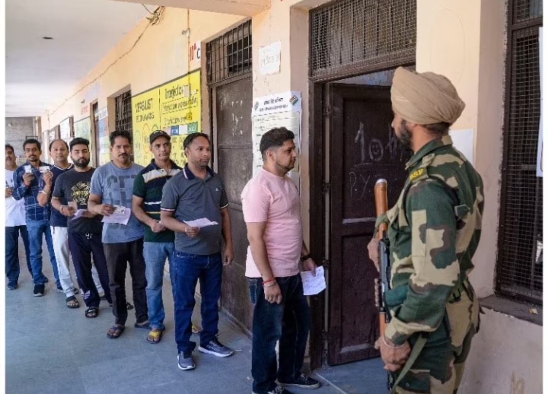 You are currently viewing Jalandhar Bypoll 2023: इस बार जालंधर में घटेगा जीत का अंतर? पलट सकते हैं नतीजे! 3 फैक्टर से समझिये पूरा गणित