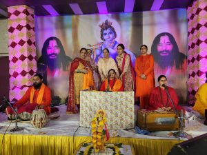 Read more about the article दिव्य ज्योति जाग्रति संस्थान की ओर से तीन दिवसीय श्री कृष्ण कथामृत ” वन्दे जगद्गुरूम्” कार्यक्रम हुआ संपन्न