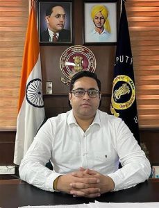 Read more about the article जालन्धर के डिप्टी कमिश्नर ने सोमवार को सभी स्कूल कॉलेजों को दिए आधे दिन की छुट्टी के आदेश