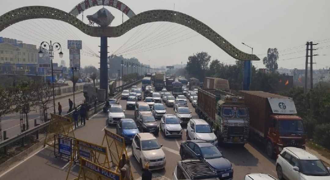 You are currently viewing बन्द हुए दिल्ली जाने के सारे रास्ते। हरियाणा ने पंजाब के सारे बॉर्डर किए सील।