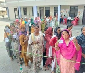 Read more about the article पंजाब के इस जिले में अब तक सबसे अधिक वोटिंग, जानें अन्य जिलों का हाल