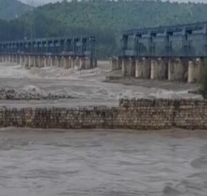 Read more about the article Big Breaking : पंजाब में टूटा Flood Gate हालात बेकाबू