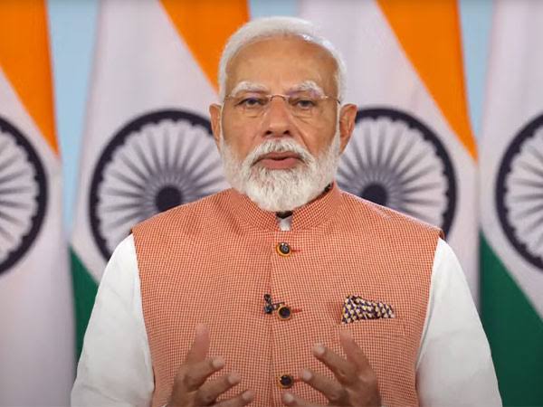 Read more about the article पंजाब में बाढ़ पीड़ितों के लिए प्रधानमंत्री नरेंद्र मोदी ने किया इतने करोड़ राहत पैकेज का ऐलान